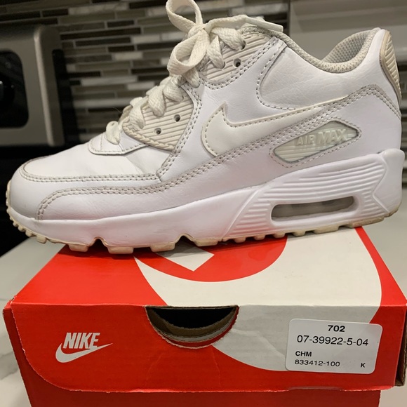 Air Max - Picture 2 of 2